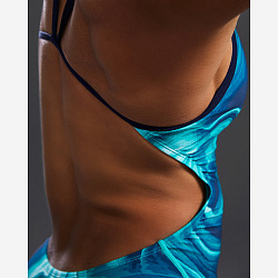 Купальник слитный TYR Mezio Cutoutfit