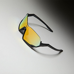 Очки солнцезащитные TYR Radius HTS Performance Sunglasses